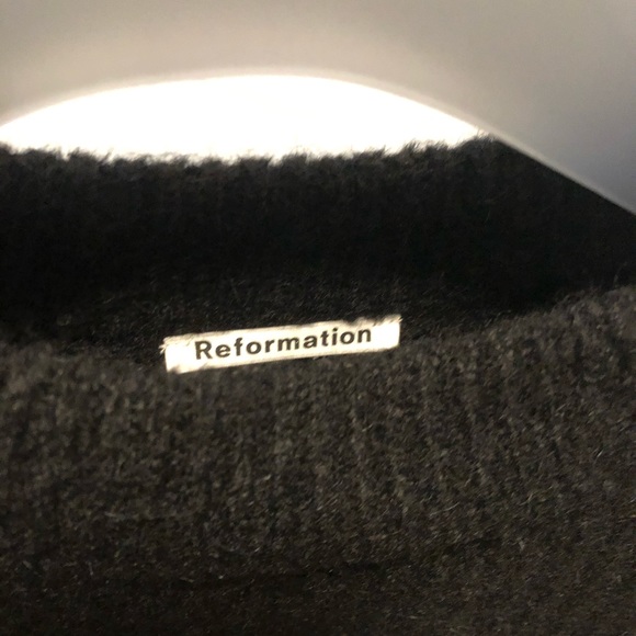 Reformation Sweater SOLD - Picture 3 of 3